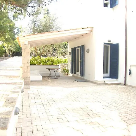 Villa Luxury Waterfront Agioi Theodoroi (Corinthia)