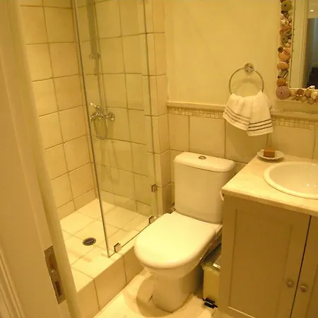 Villa Luxury Waterfront Agioi Theodoroi (Corinthia)